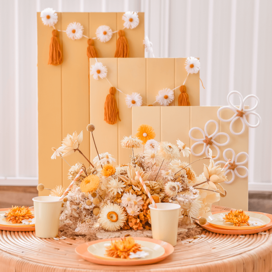 Daisy flower party decorations - The Little Shindig Shop