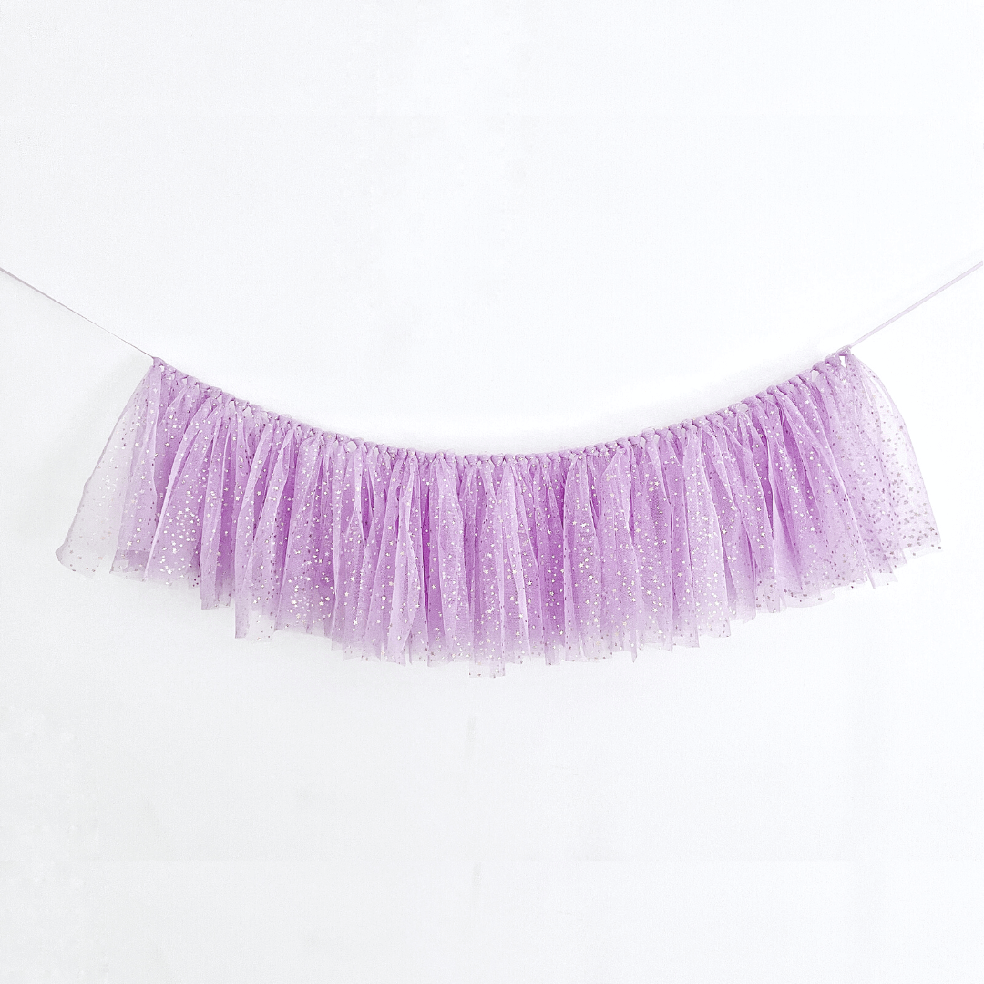 tulle party garland for princess party theme